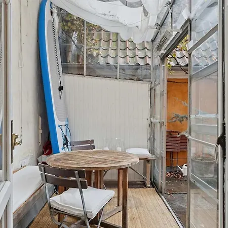 Spacious In The Heart Of With Balcony *