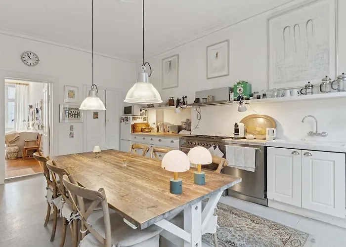 Spacious In The Heart Of With Balcony Apartment